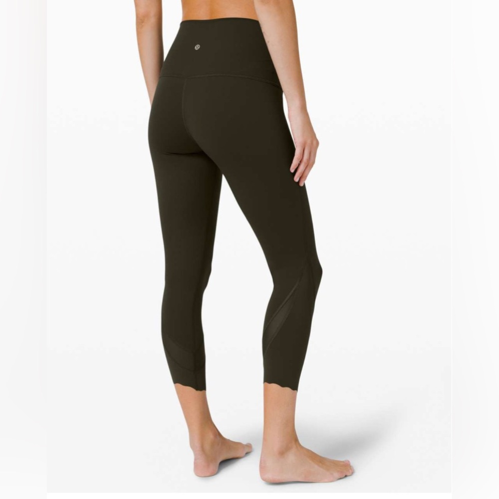 Lululemon Black Leggings Wunder Train Sz 8
